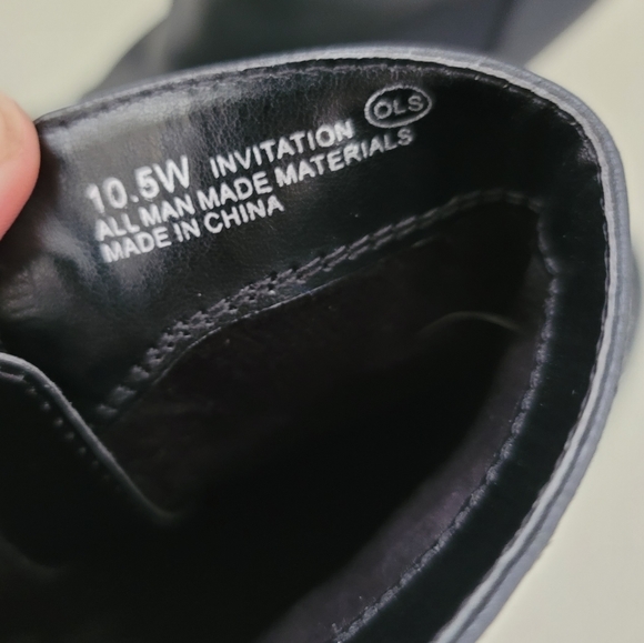 Aerosoles A2 Heel Rest Ankle Boot - Picture 4 of 6